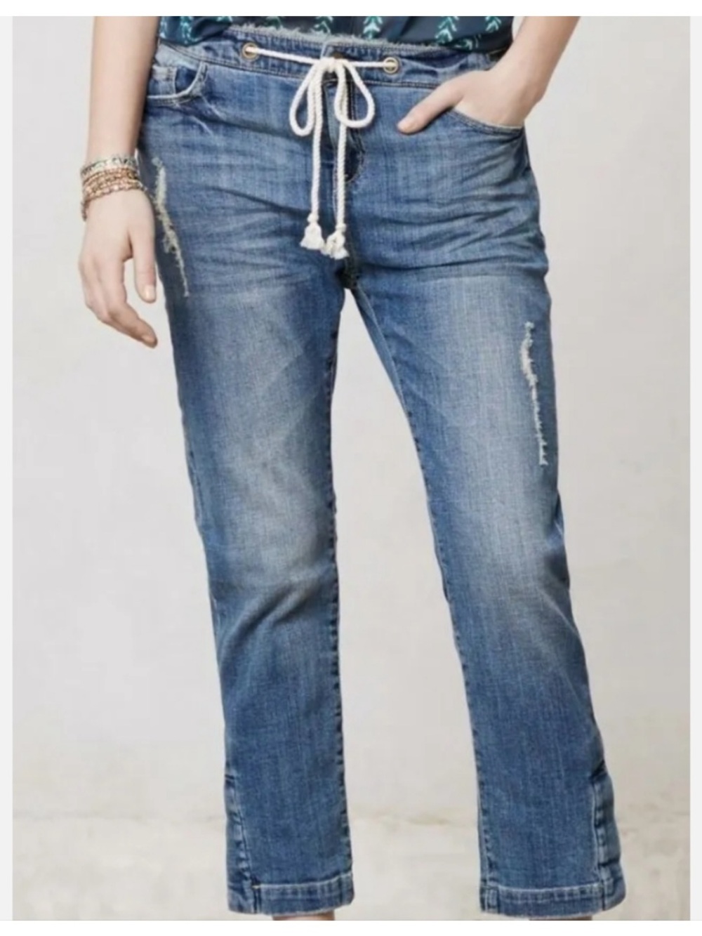 Holding Horses The Gable Anthropologie Distressed Drawstring Cropped Jeans 29